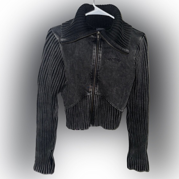 Urban Outfitters BDG Thea Acid Wash Black Cropped Jacket Size Large - Picture 2 of 6